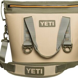 YETI hopper 20 with sidekick dry bag
